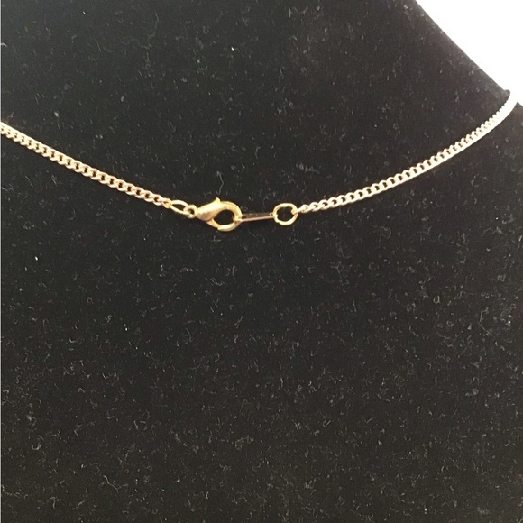 Handcrafted Natural Abalones Shells with Gold Plated Jewelry Set - Picture 7 of 9